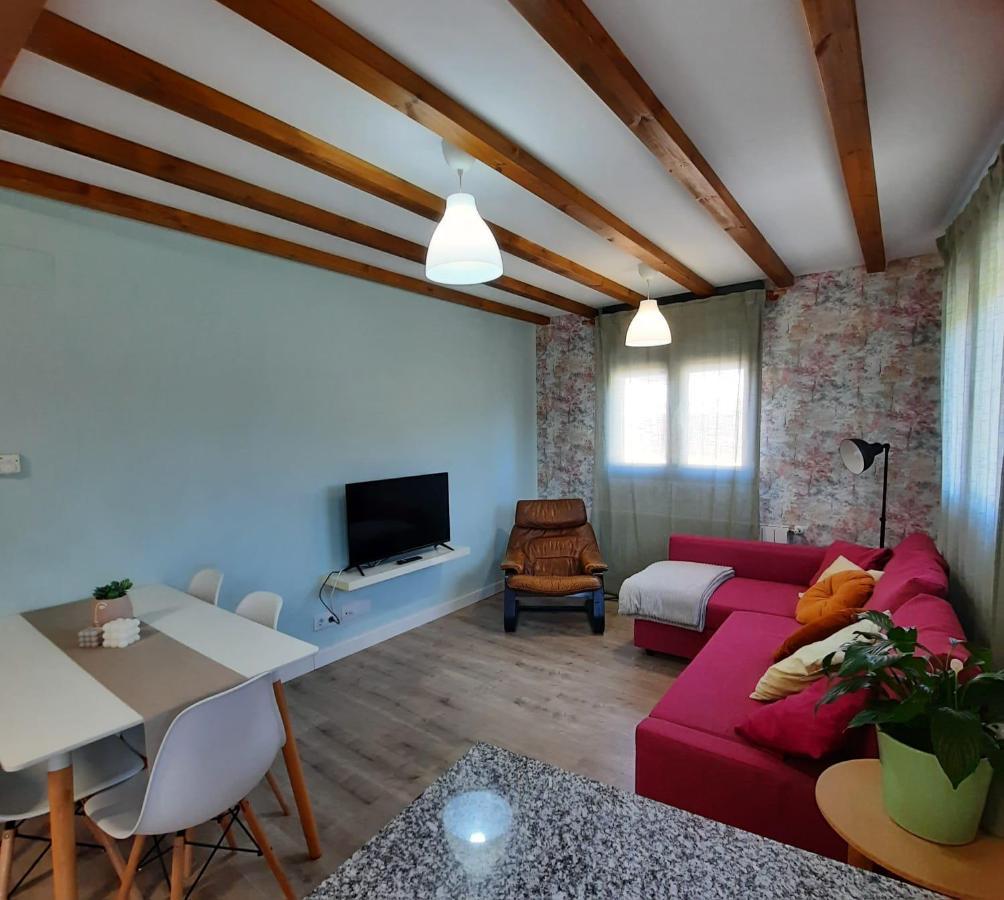 Preciosos Apartamentos A 15 Minutos De Comillas Periedo Eksteriør bilde
